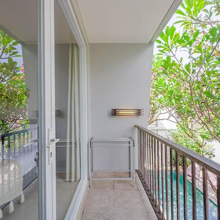 Hola Seminyak Exterior foto
