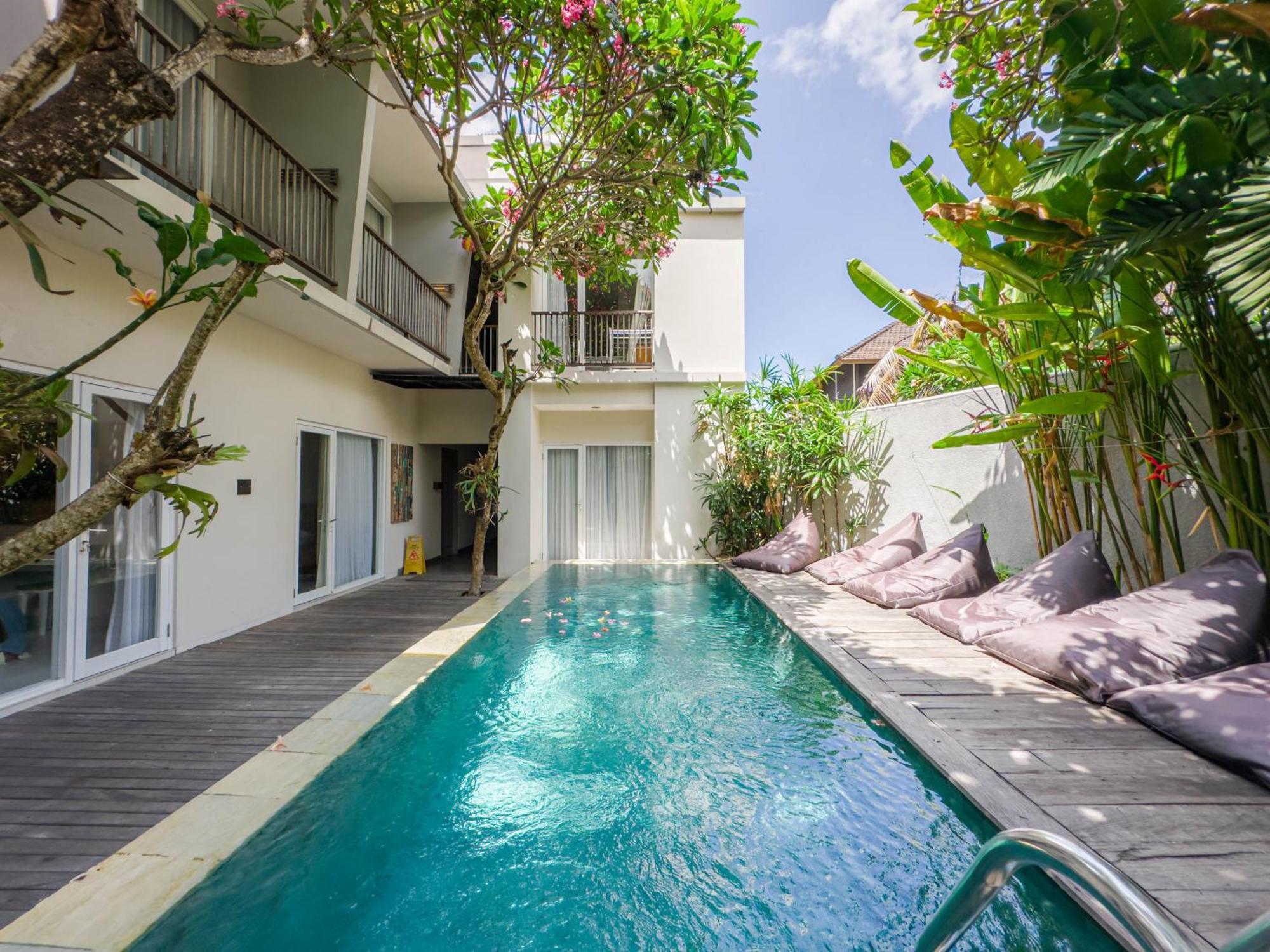 Hola Seminyak Exterior foto
